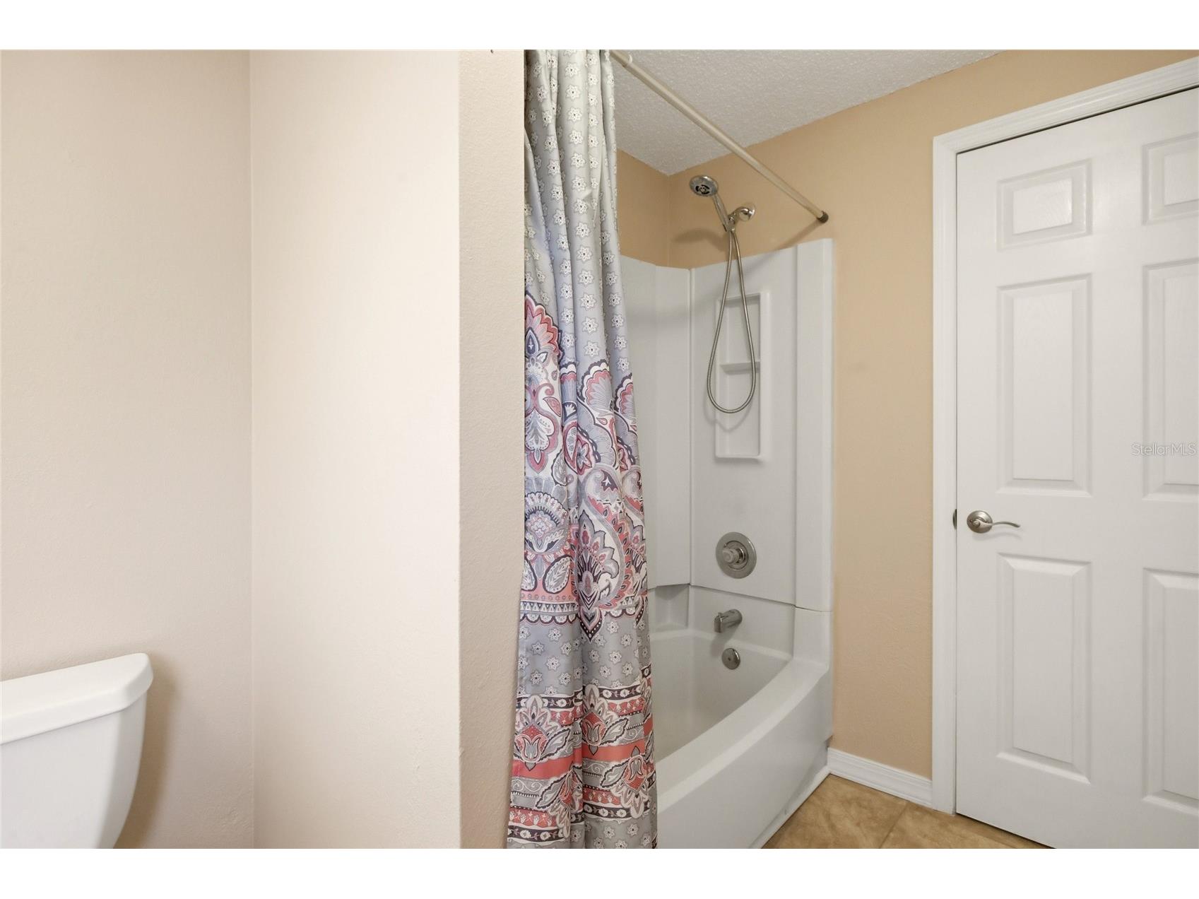 6807 36th Ave Dr W W Bradenton FL 34209 A4697025 image24