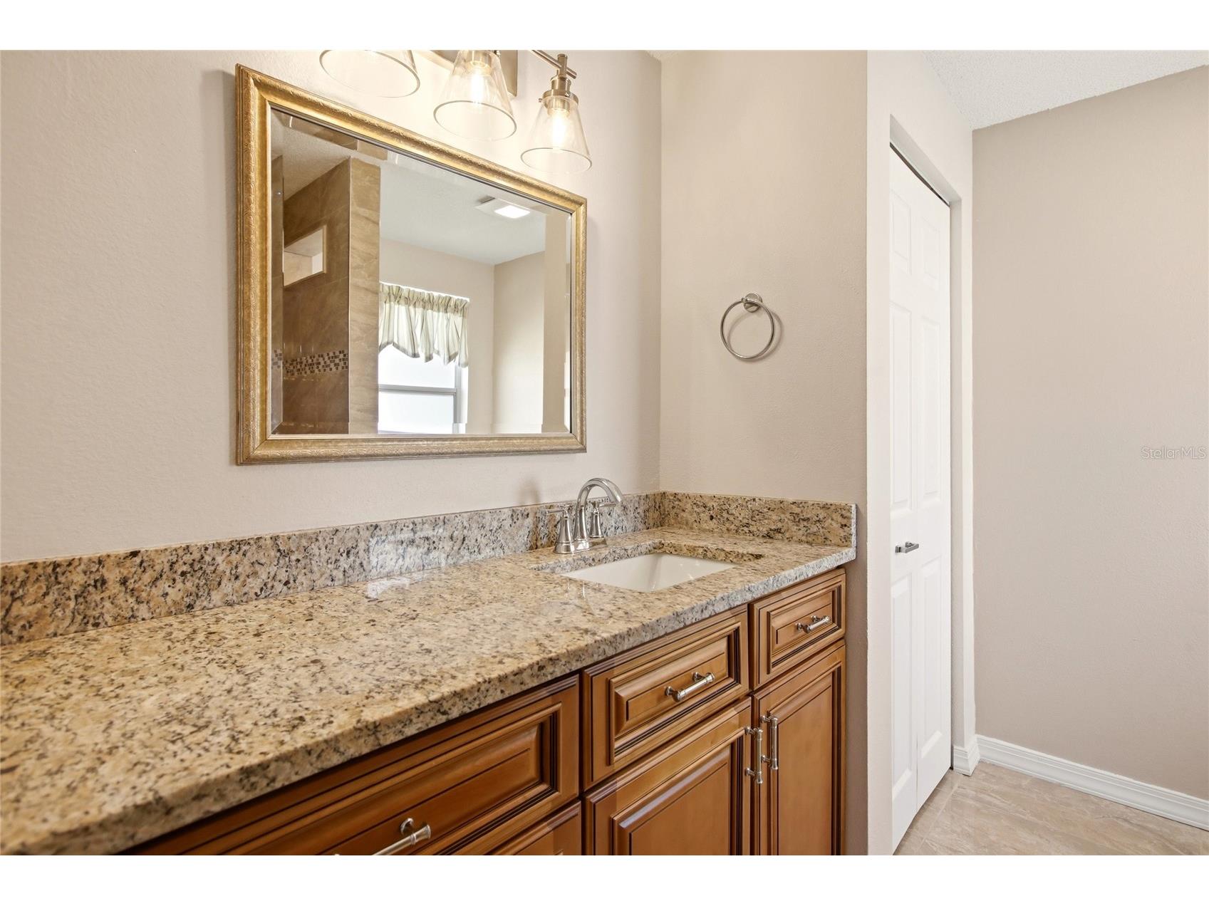 6807 36th Ave Dr W W Bradenton FL 34209 A4697025 image31