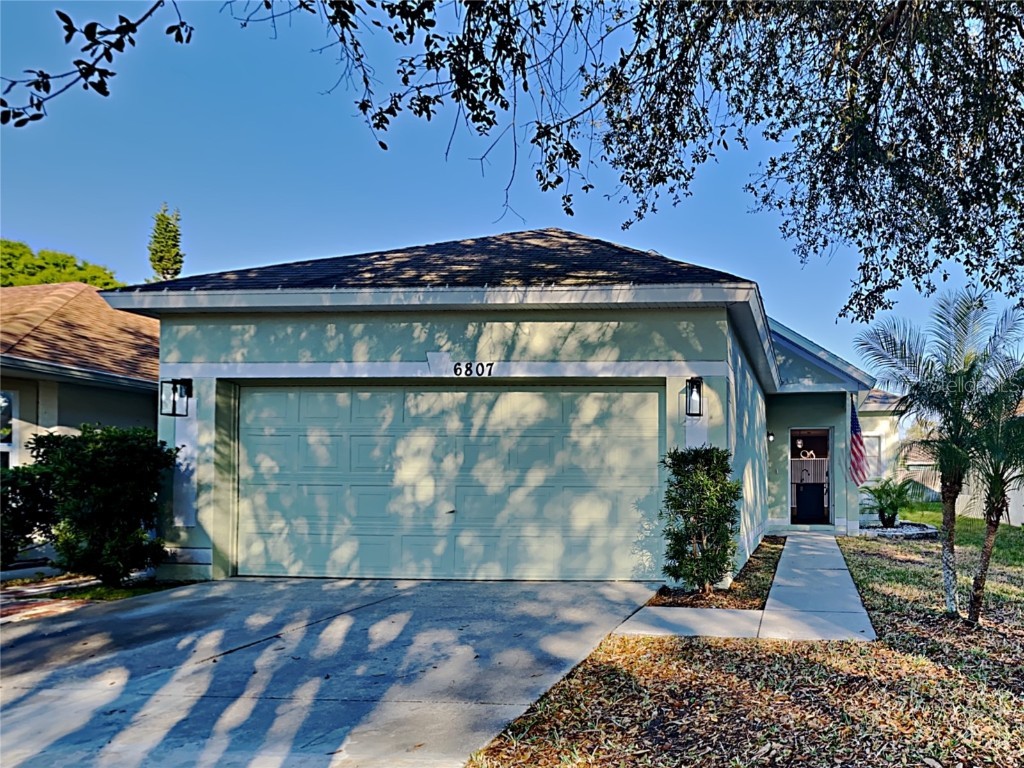6807 Exeter Park Place Apollo Beach FL 33572 T3431432 image1