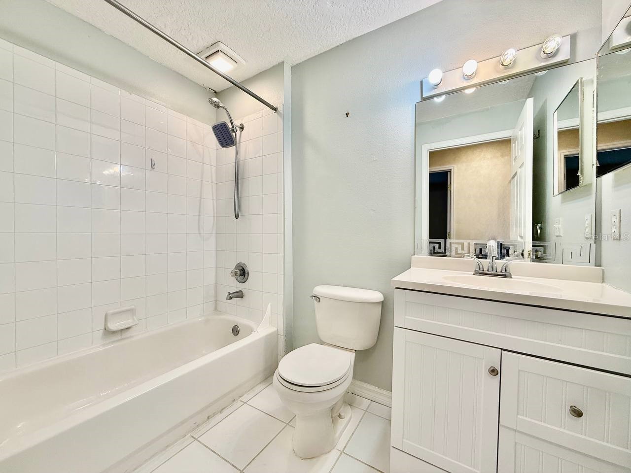 6807 Kingston Drive Tampa FL 33619 TB8505435 image11