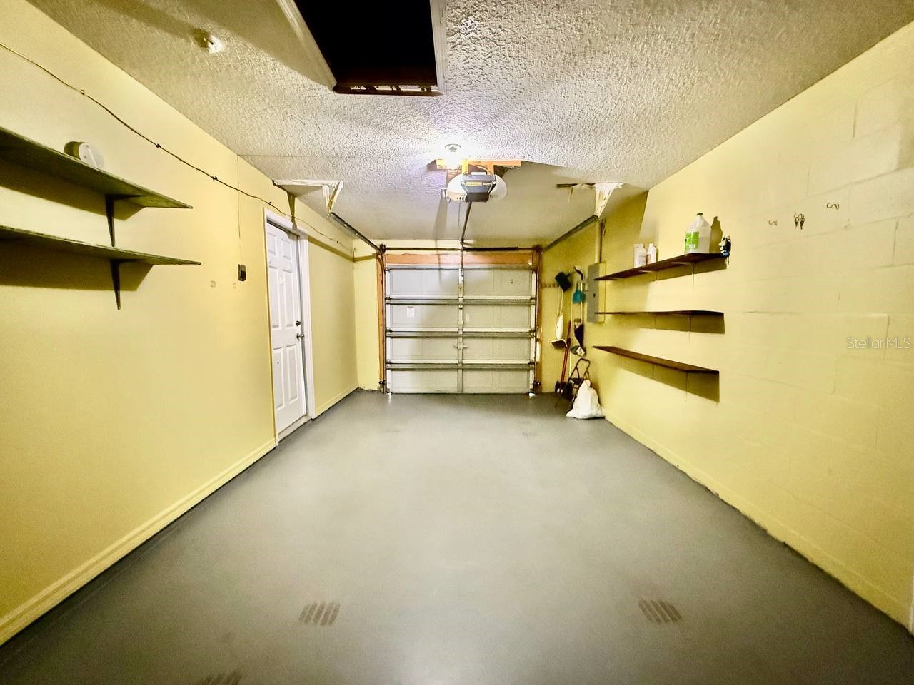 6807 Kingston Drive Tampa FL 33619 TB8505435 image18