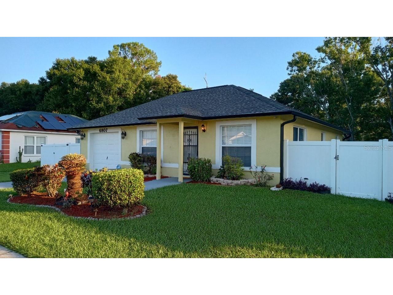 6807 Kingston Drive Tampa FL 33619 TB8505435 image2