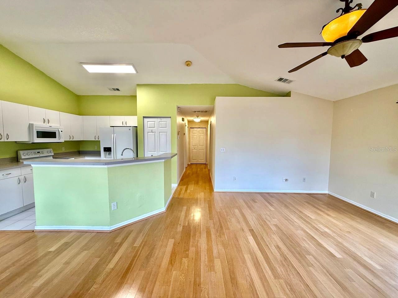 6807 Kingston Drive Tampa FL 33619 TB8505435 image3