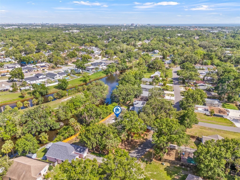 6807 River Road Tampa FL 33615 TB8395038 image38