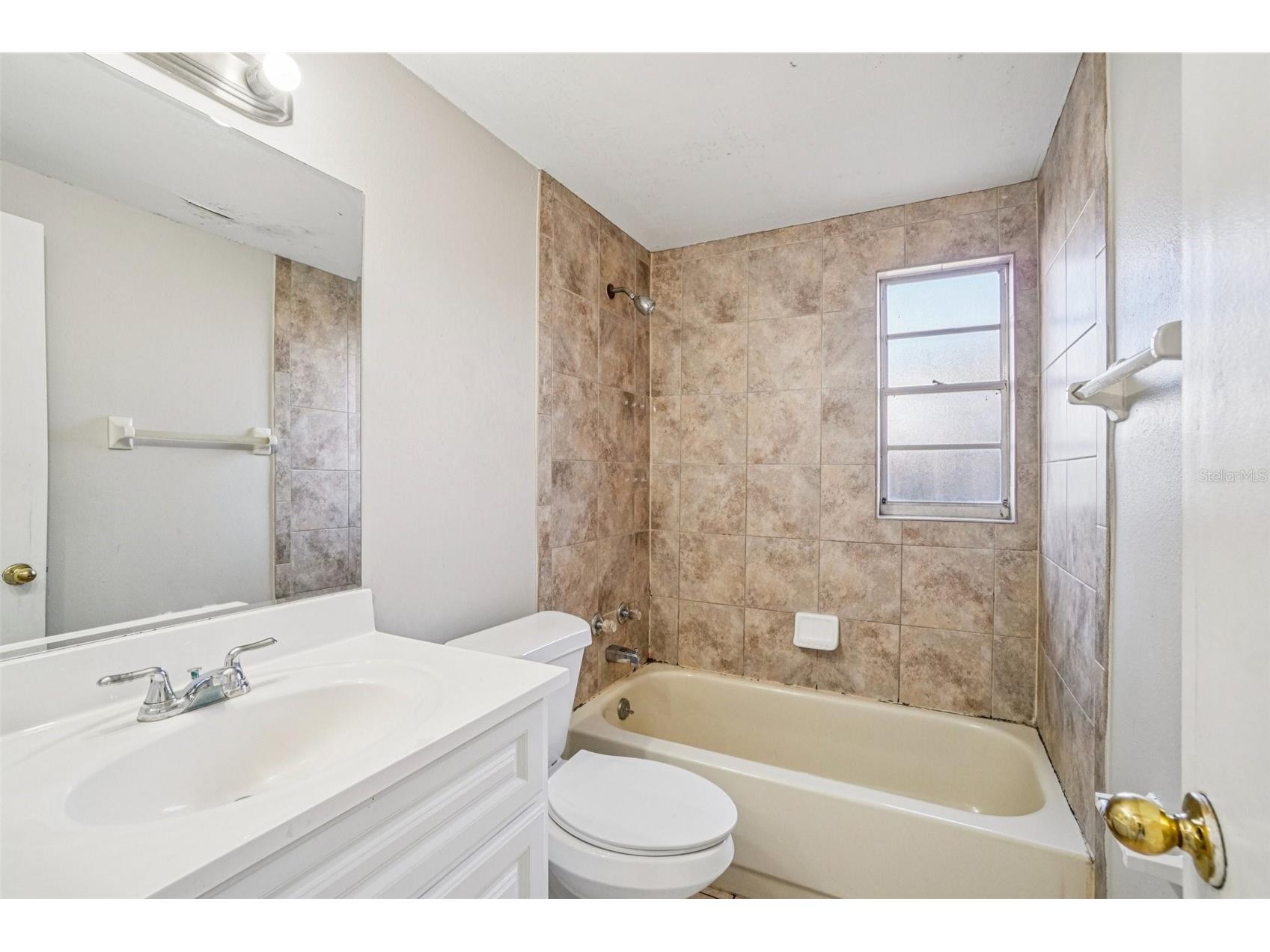 6807 White Cliffs Way Tampa FL 33625 TB8479299 image16