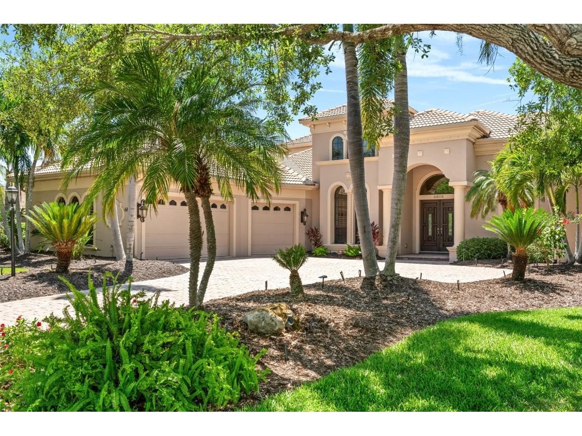 6808 Belmont Court Lakewood Ranch FL 34202 A4653366 image2