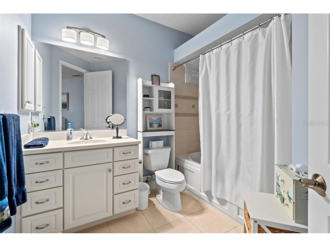 6808 Belmont Court Lakewood Ranch FL 34202 A4653366 image40