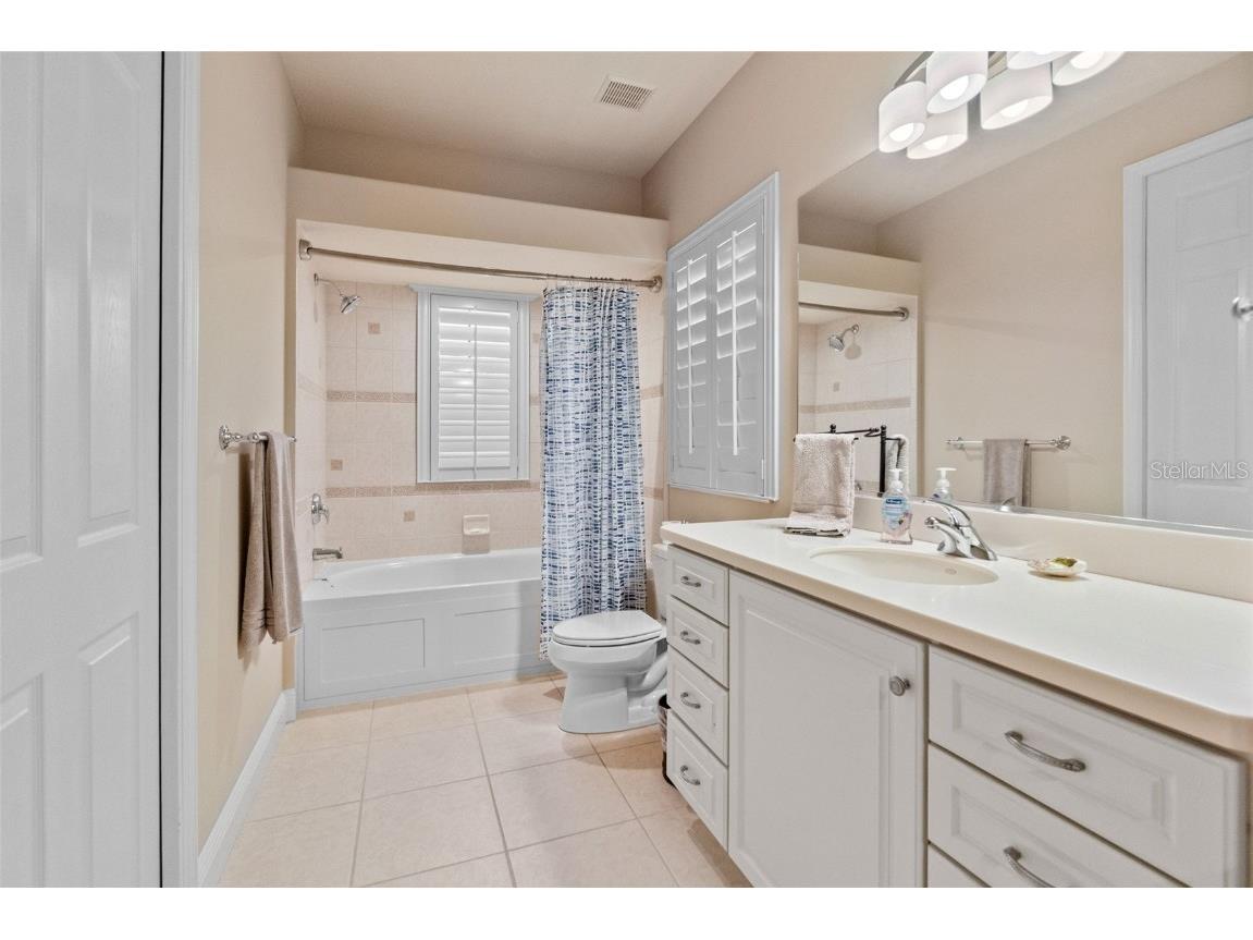 6808 Belmont Court Lakewood Ranch FL 34202 A4653366 image42