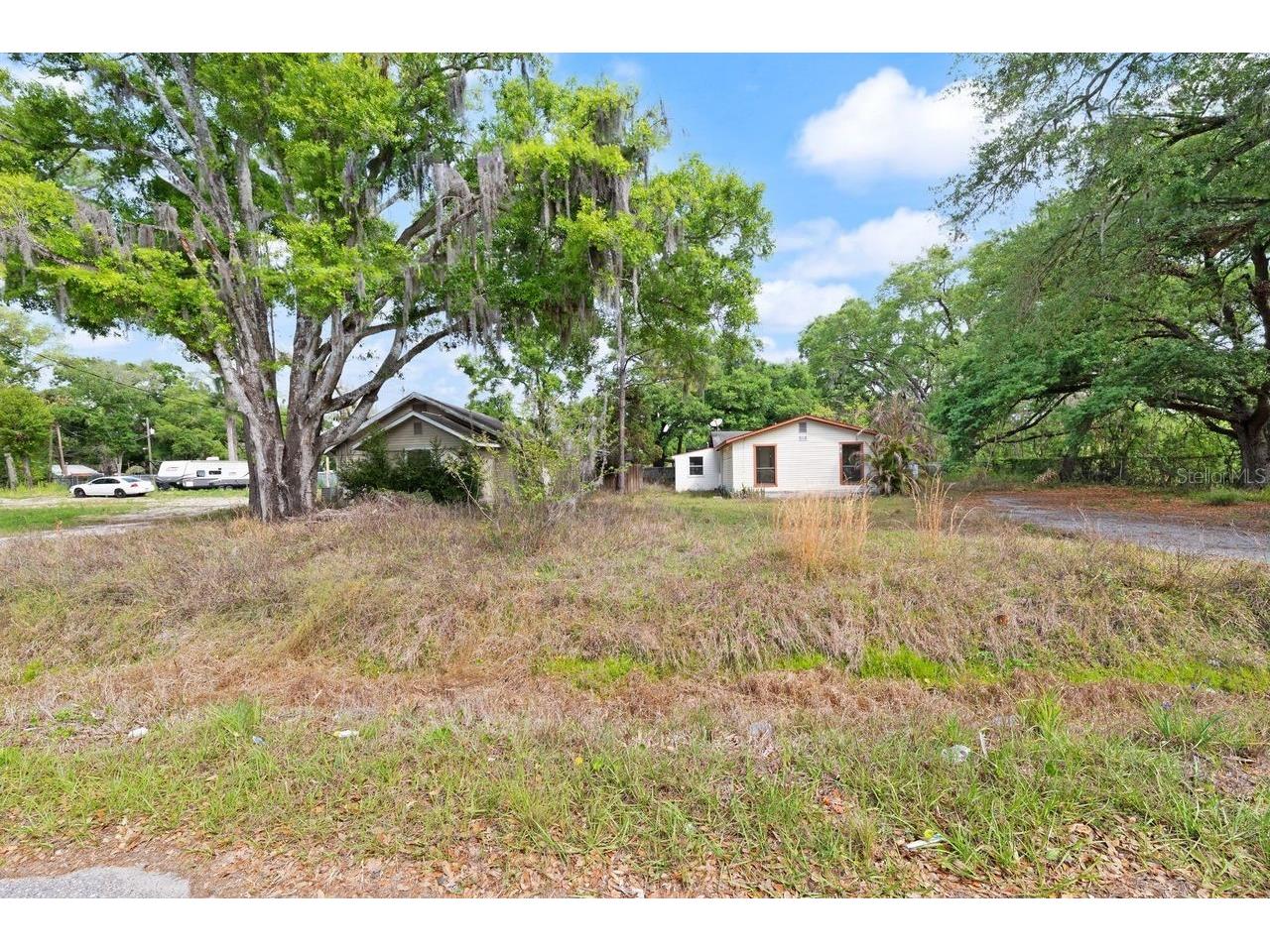 6808 New York Drive Tampa FL 33619 TB8492889 image1