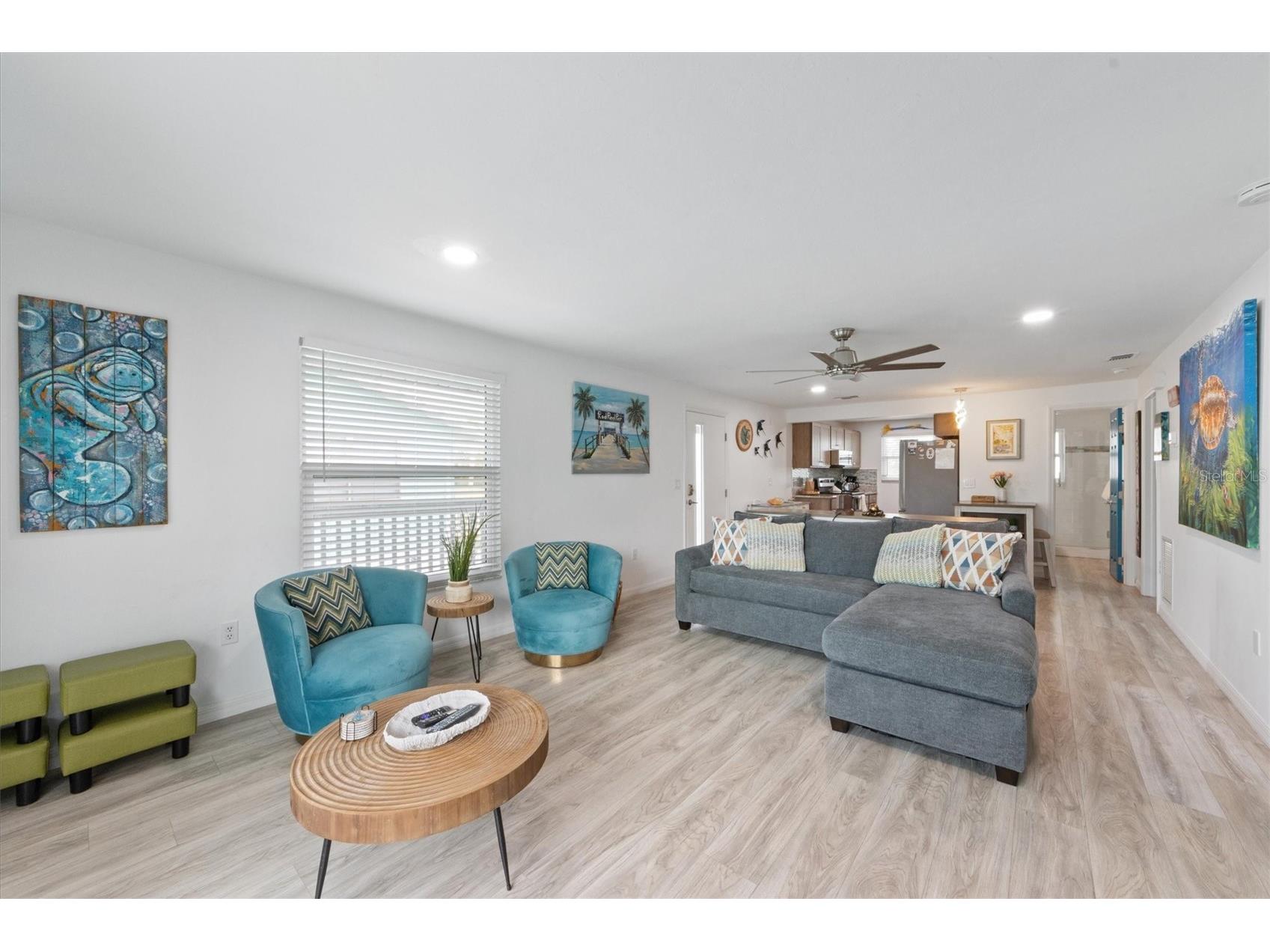 6808 Palm Drive #B Holmes Beach FL 34217 - CLARK SPRING LAKE ESTATES A4664678 image10