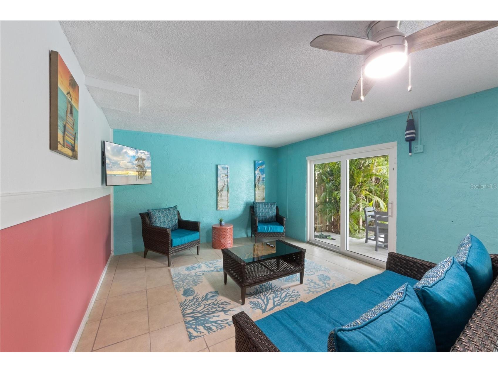 6808 Palm Drive #B Holmes Beach FL 34217 - CLARK SPRING LAKE ESTATES A4664678 image17