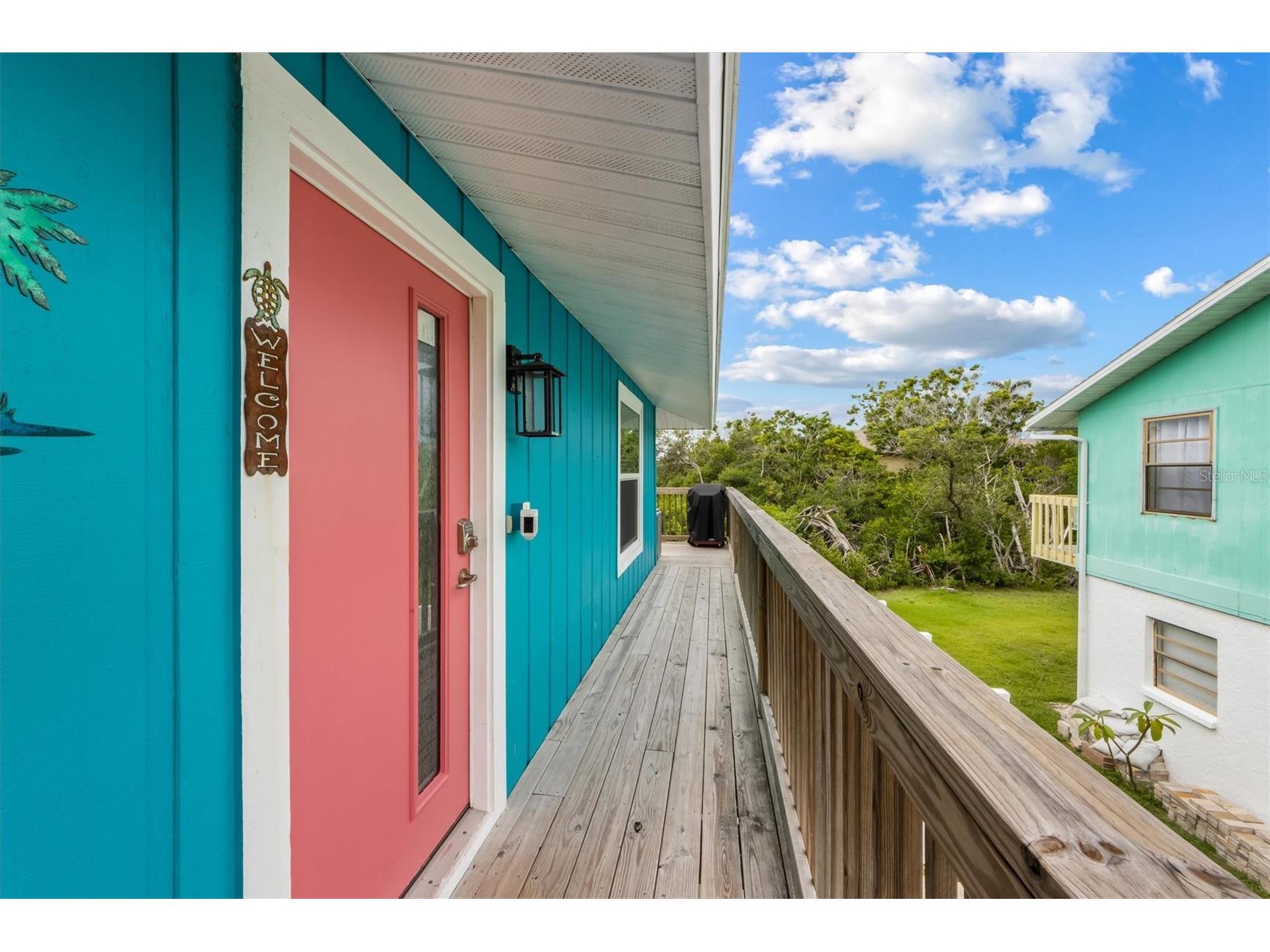 6808 Palm Drive #B Holmes Beach FL 34217 - CLARK SPRING LAKE ESTATES A4664678 image2
