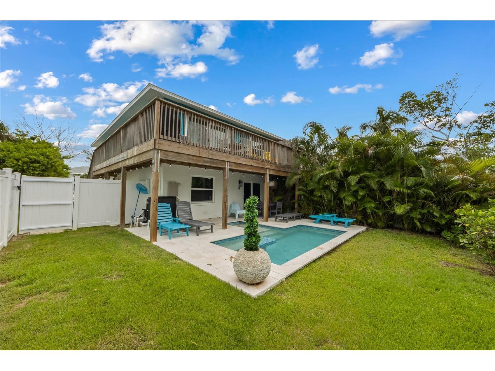 6808 Palm Drive #B Holmes Beach FL 34217 - CLARK SPRING LAKE ESTATES A4664678 image22