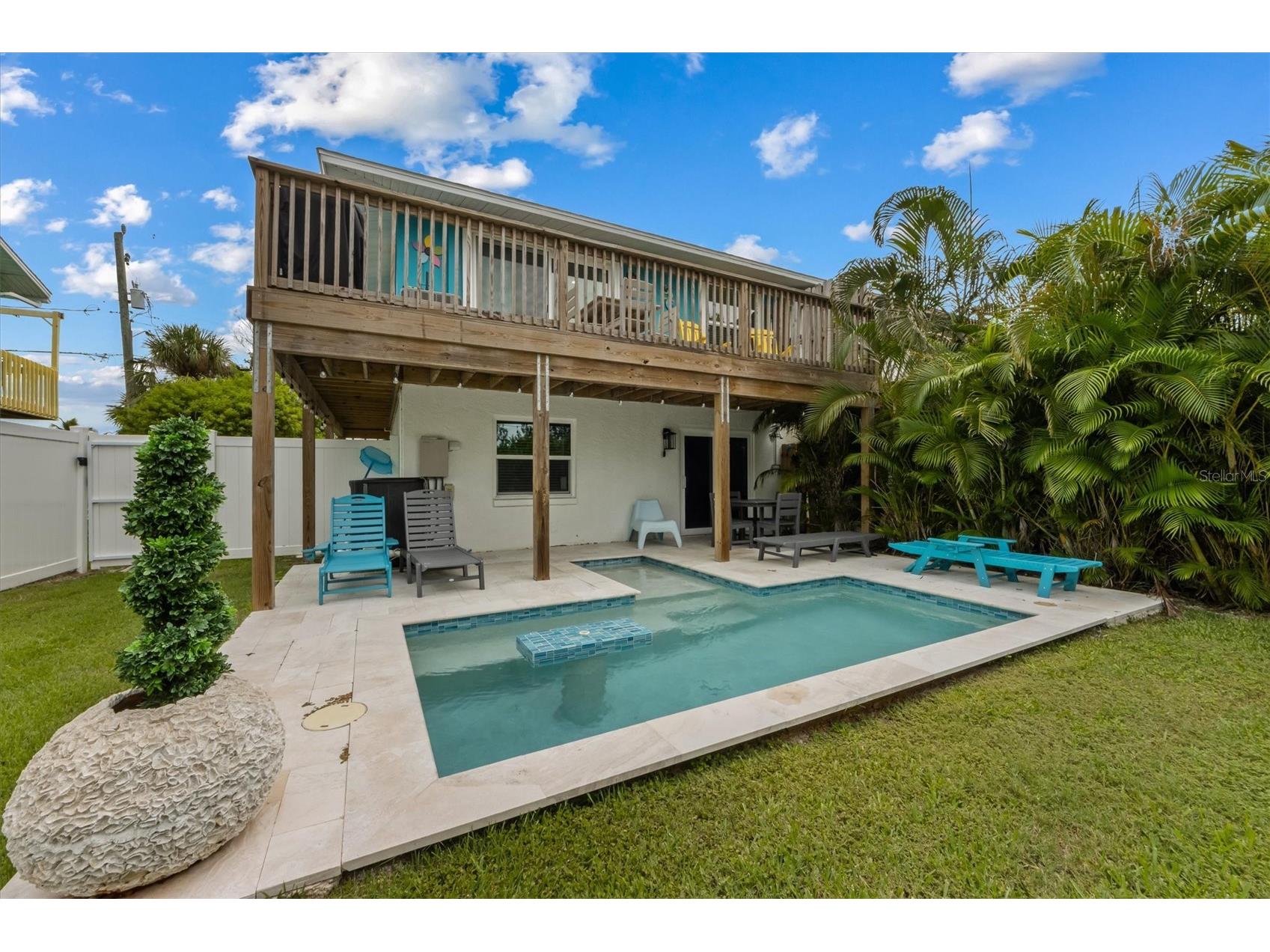 6808 Palm Drive #B Holmes Beach FL 34217 - CLARK SPRING LAKE ESTATES A4664678 image23