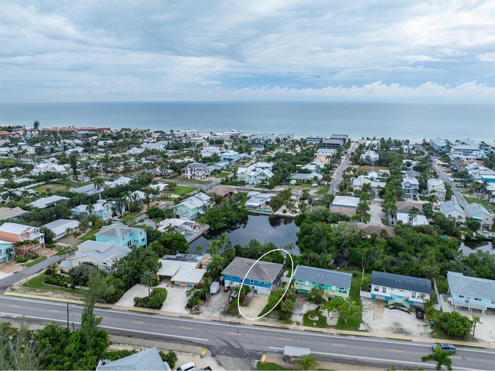 6808 Palm Drive #B Holmes Beach FL 34217 - CLARK SPRING LAKE ESTATES A4664678 image30