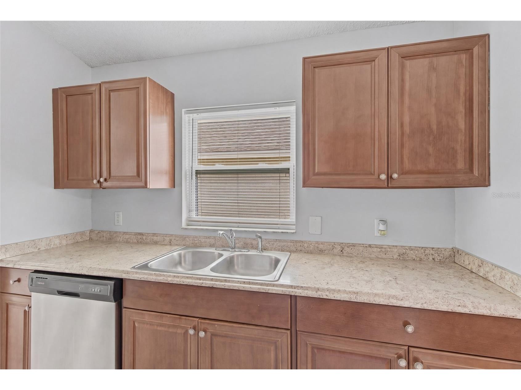 6808 Yardley Oaks Court Tampa FL 33625 TB8507914 image11