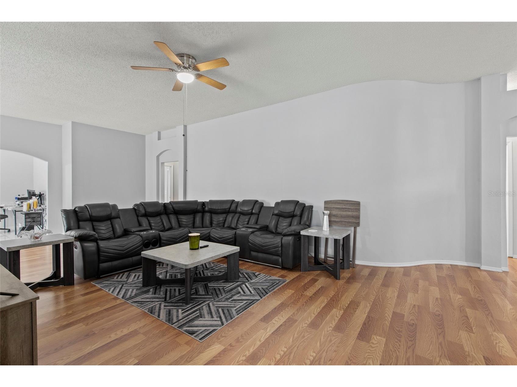 6808 Yardley Oaks Court Tampa FL 33625 TB8507914 image26