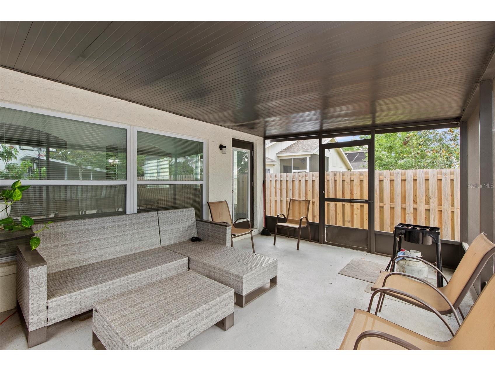 6808 Yardley Oaks Court Tampa FL 33625 TB8507914 image50