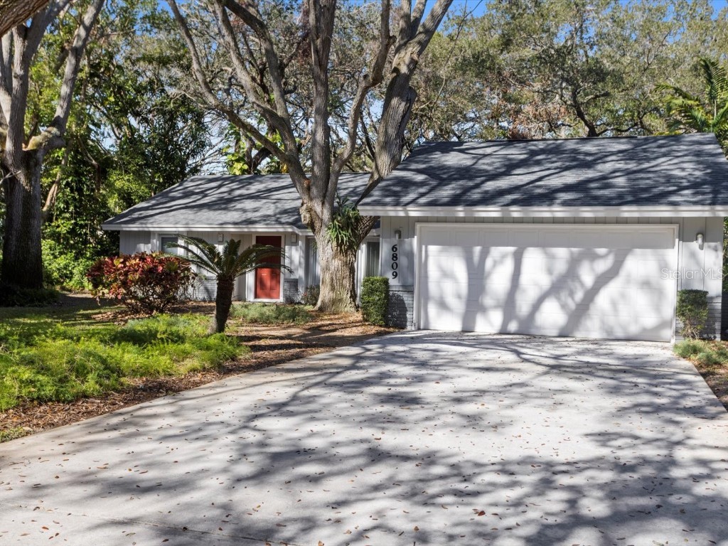 6809 Arbor Oaks Drive Bradenton FL 34209 A4559146 image1