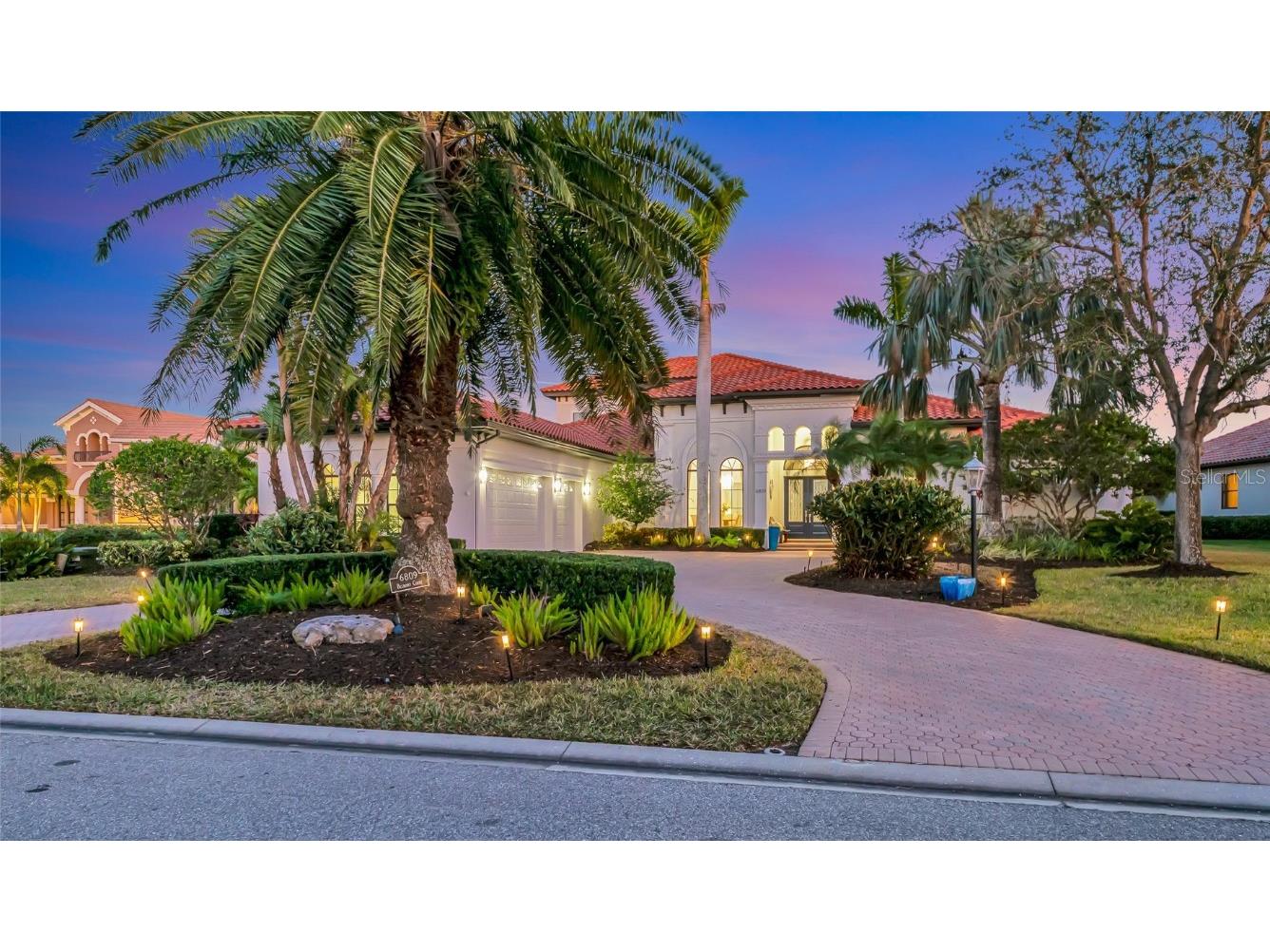 6809 Belmont Court Lakewood Ranch FL 34202 A4632950 image1