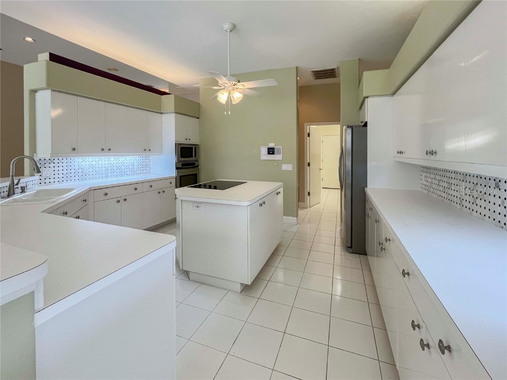 6809 Erica Lane Sarasota FL 34241 A4664103 image12