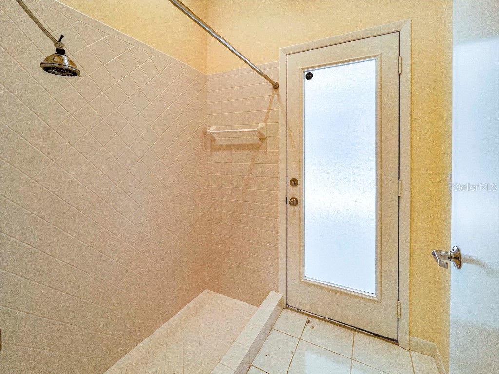 6809 Erica Lane Sarasota FL 34241 A4664103 image23