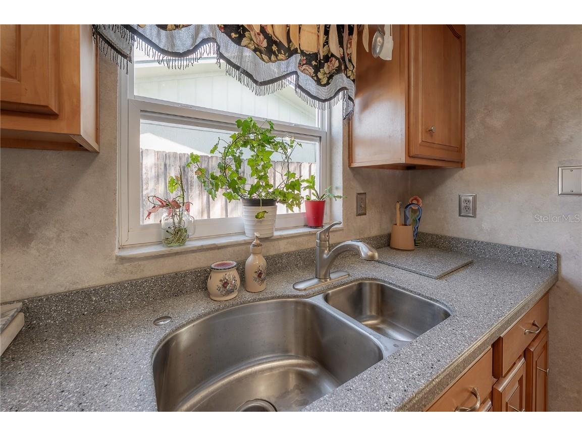 6809 Sandwater Trail N Pinellas Park FL 33781 TB8444715 image15