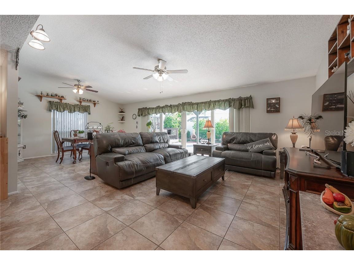 6809 Sandwater Trail N Pinellas Park FL 33781 TB8444715 image6