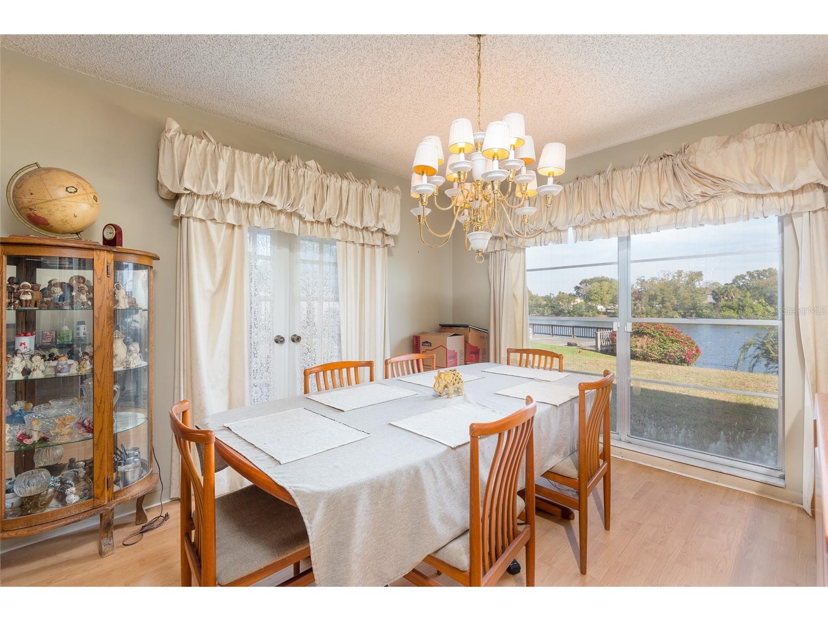 6809 Twelve Oaks Boulevard Tampa FL 33634 TB8469377 image12