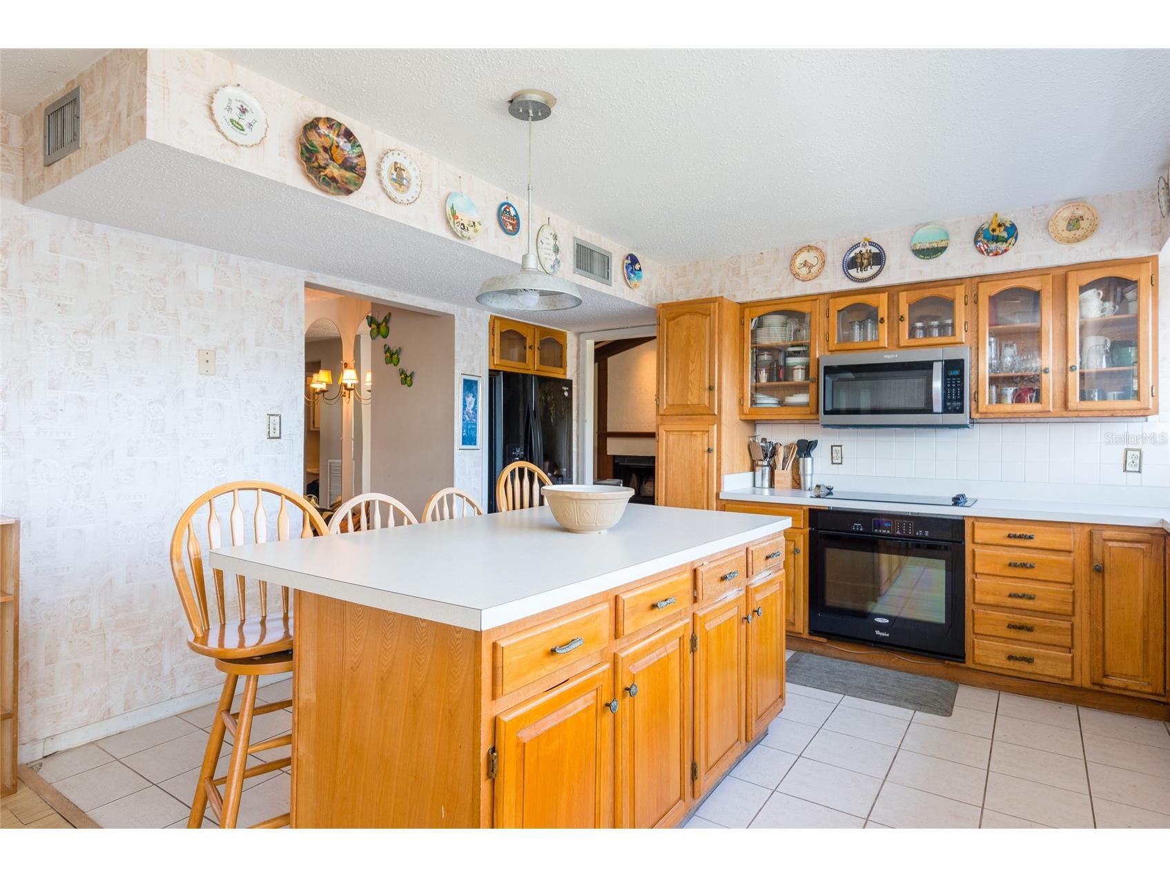 6809 Twelve Oaks Boulevard Tampa FL 33634 TB8469377 image15