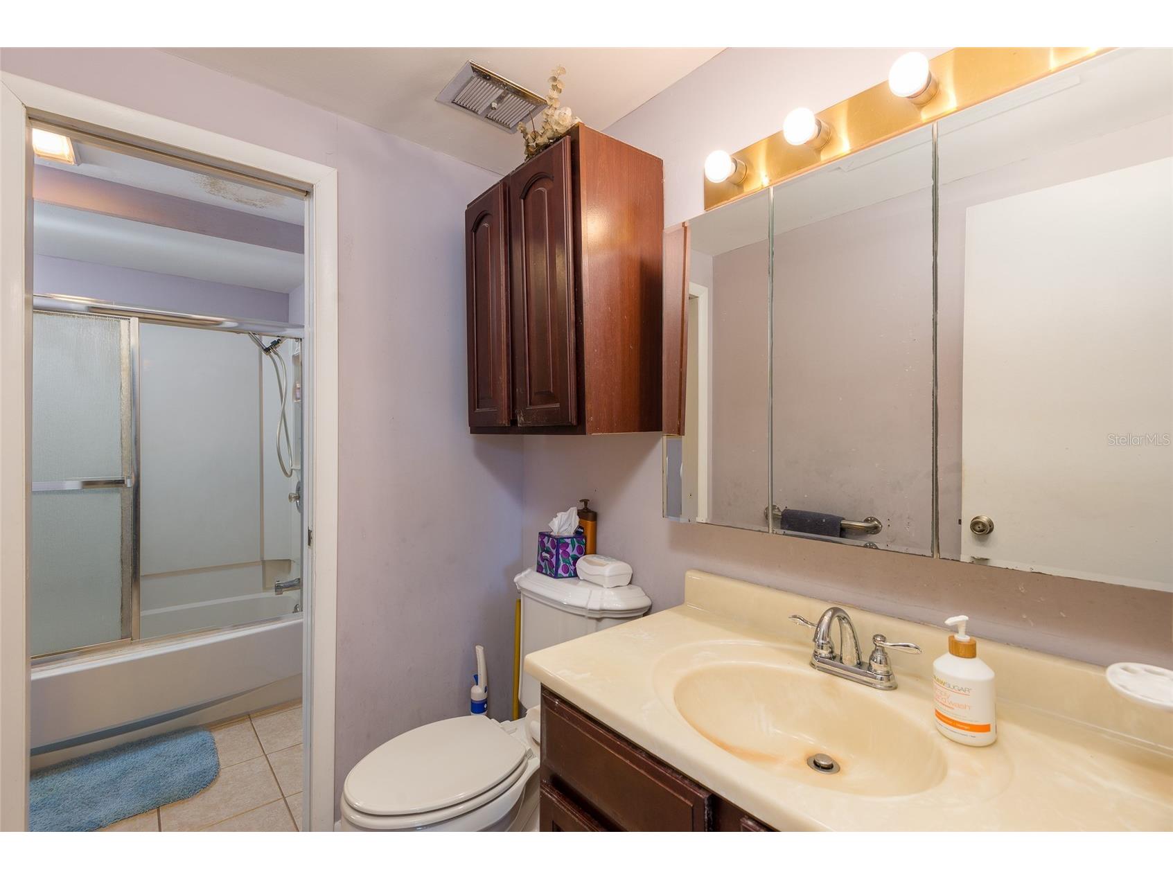 6809 Twelve Oaks Boulevard Tampa FL 33634 TB8469377 image30