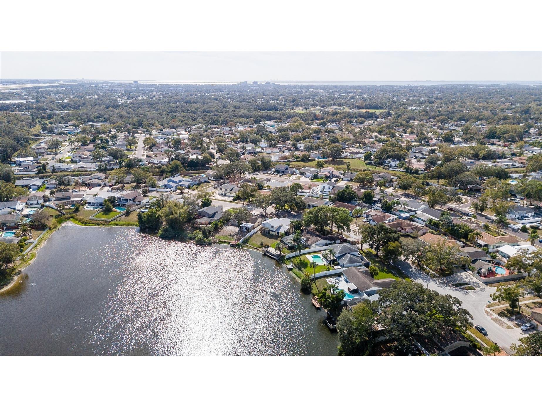 6809 Twelve Oaks Boulevard Tampa FL 33634 TB8469377 image64