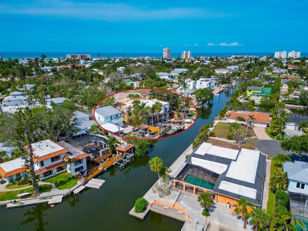 681 Avenida De Mayo Sarasota FL 34242 A4652166 image4