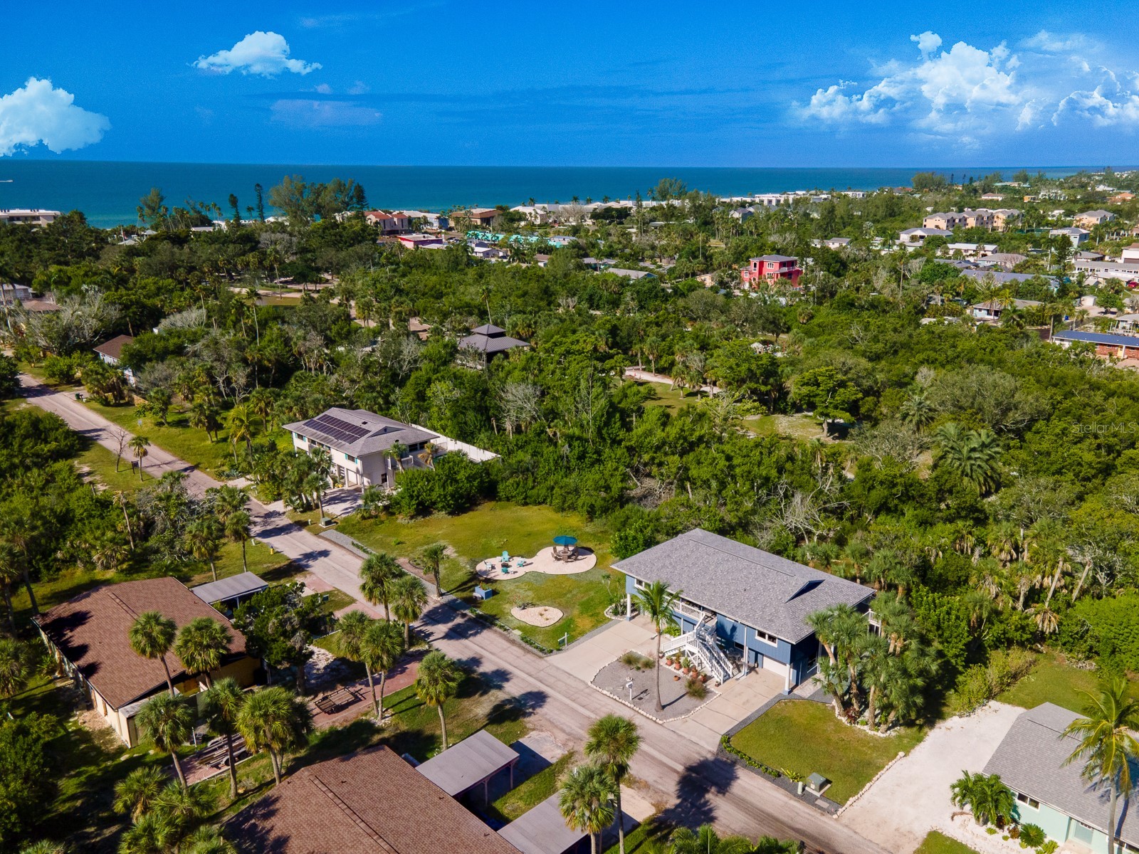 681 Gulf Bay Road Longboat Key FL 34228 - GULF OF MEXICO & SARASOTA BAY A4683898 image2
