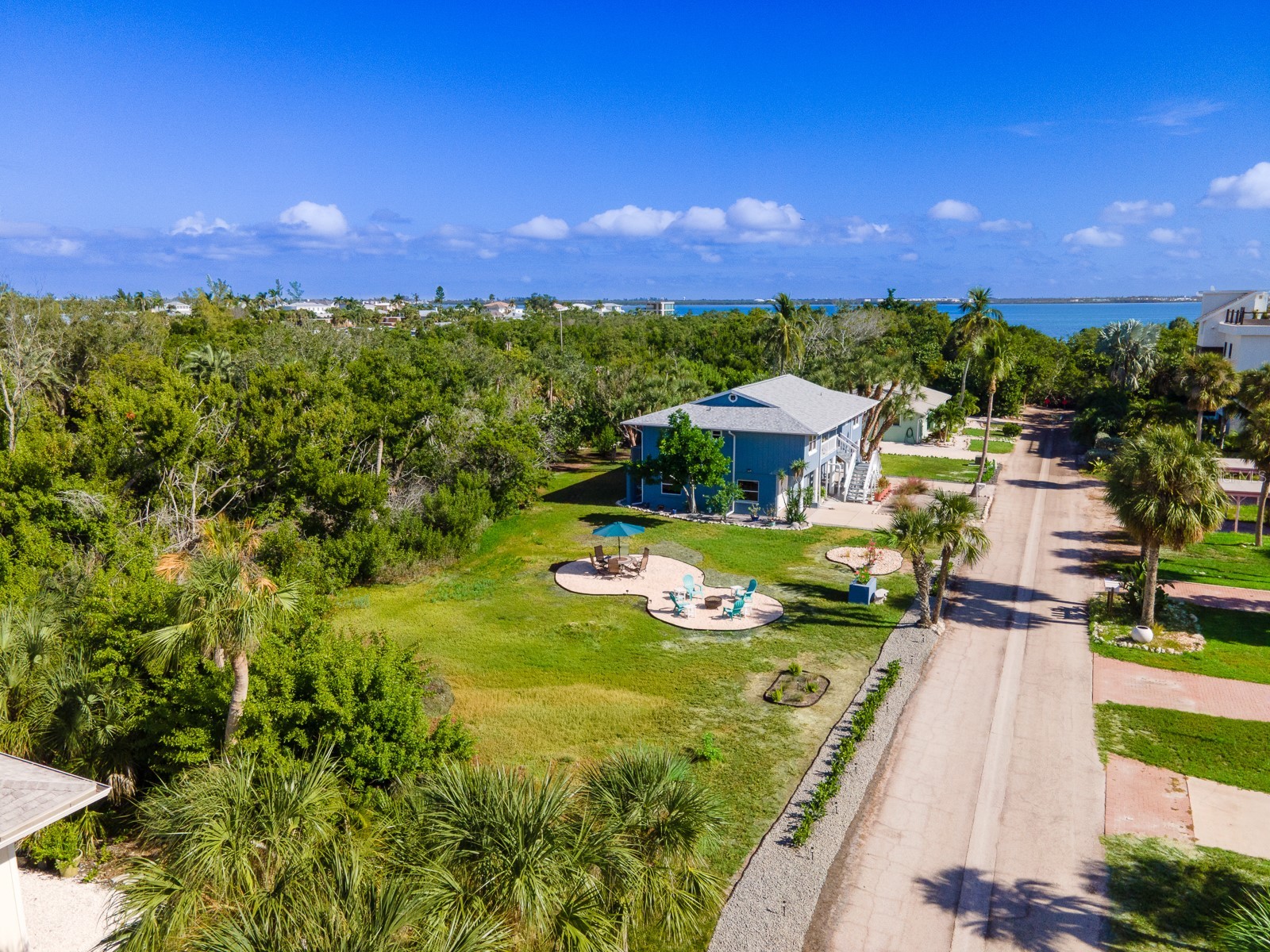 681 Gulf Bay Road Longboat Key FL 34228 - GULF OF MEXICO & SARASOTA BAY A4683898 image3