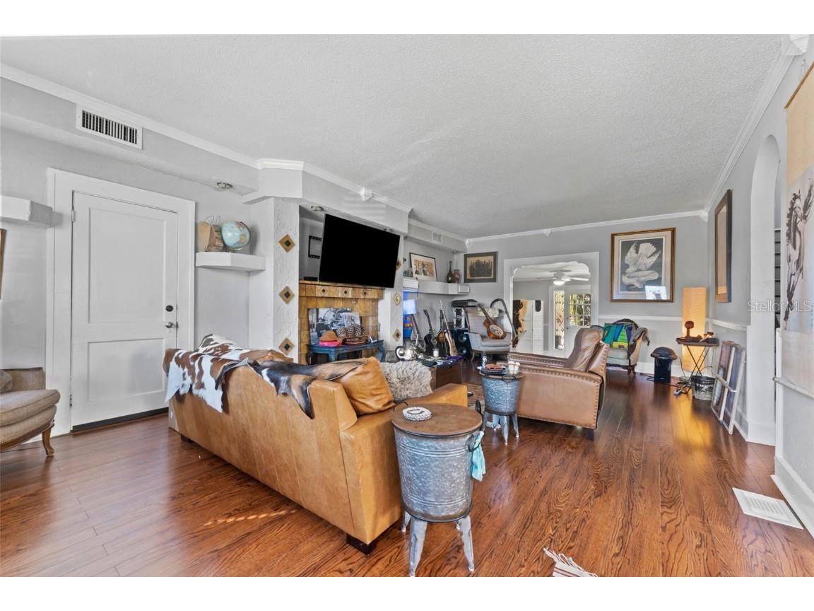 681 Jasmine Way S Saint Petersburg FL 33705 TB8356696 image12