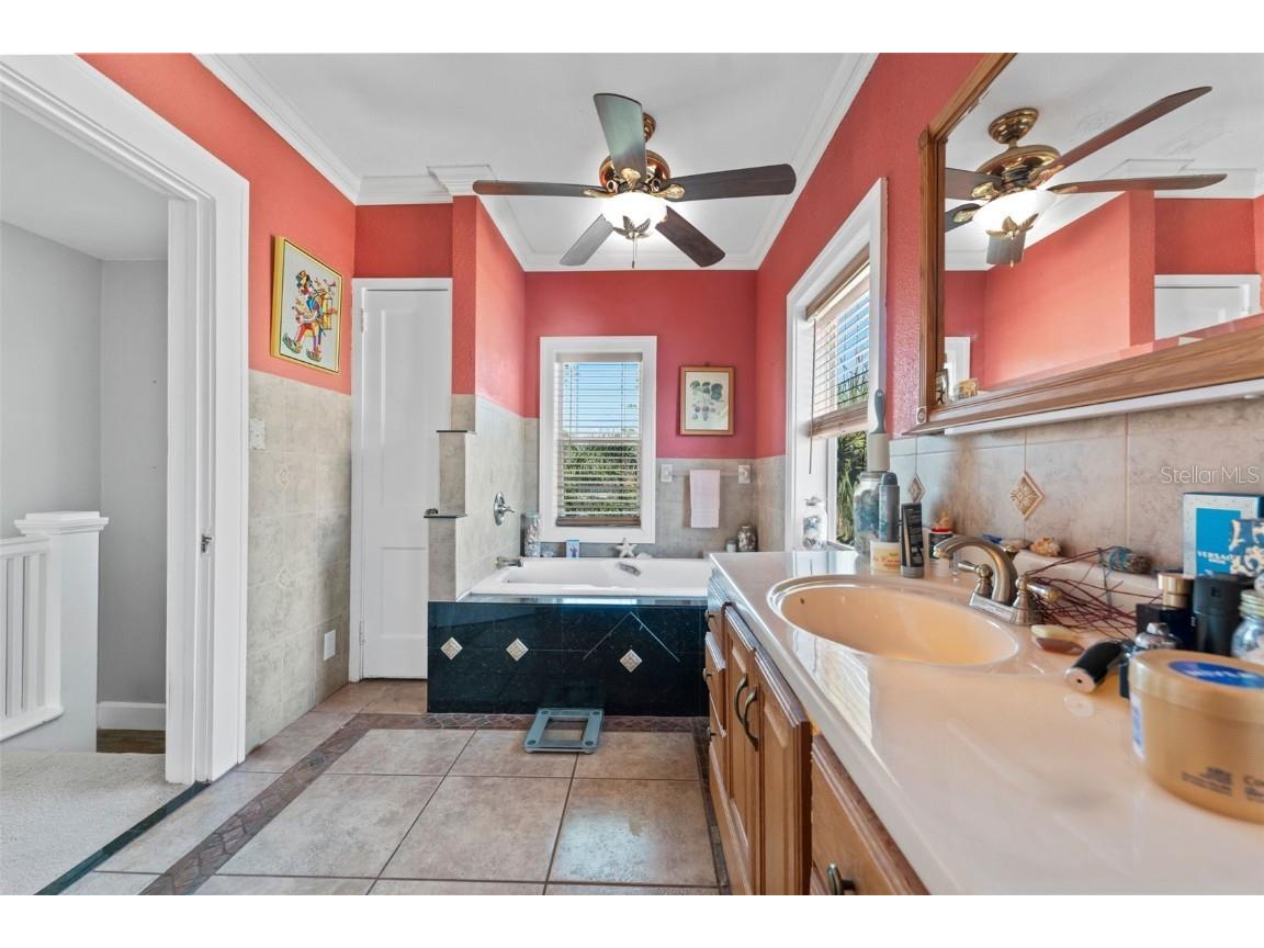 681 Jasmine Way S Saint Petersburg FL 33705 TB8356696 image22