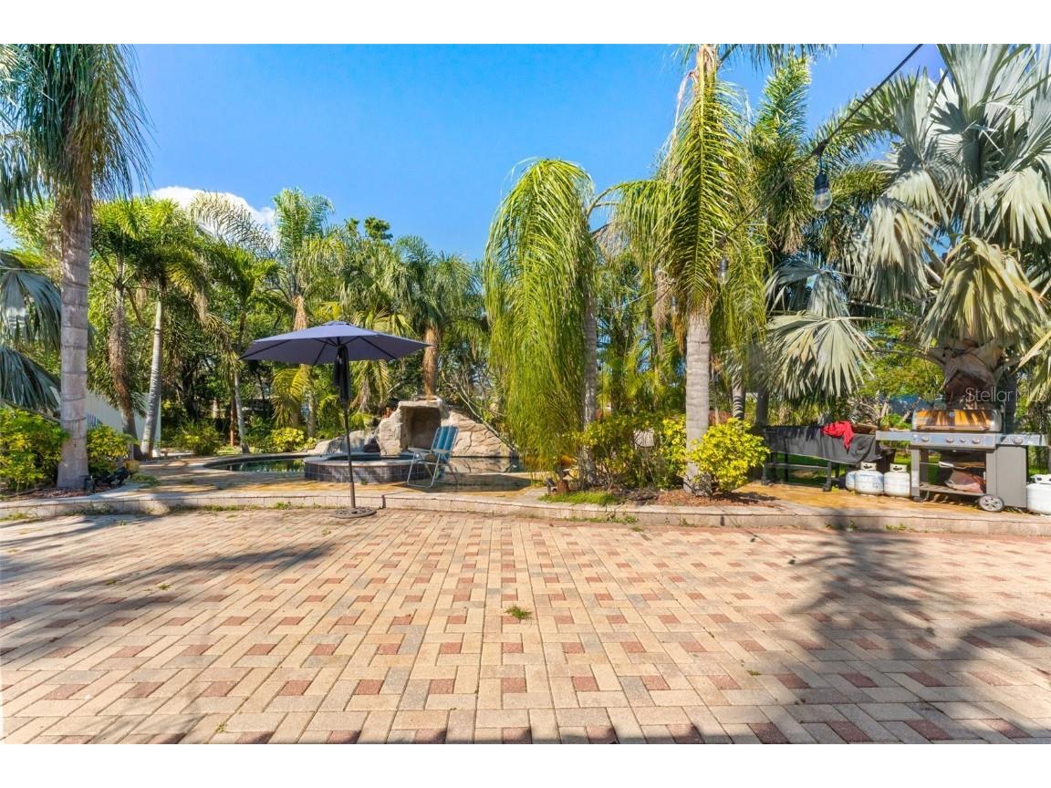 681 Jasmine Way S Saint Petersburg FL 33705 TB8356696 image27