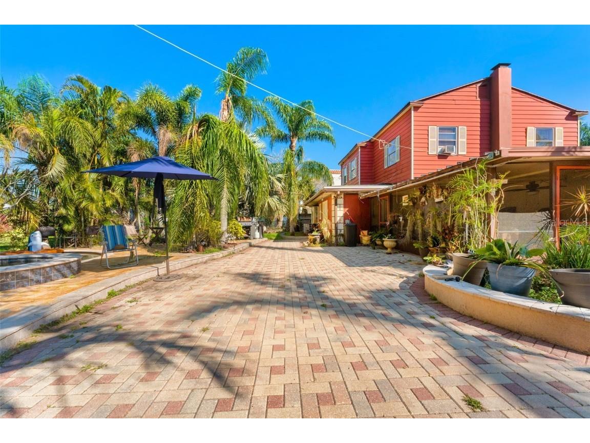 681 Jasmine Way S Saint Petersburg FL 33705 TB8356696 image28