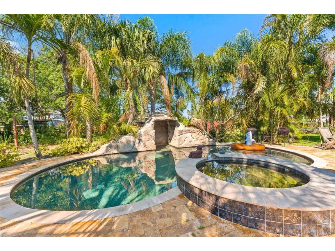 681 Jasmine Way S Saint Petersburg FL 33705 TB8356696 image29