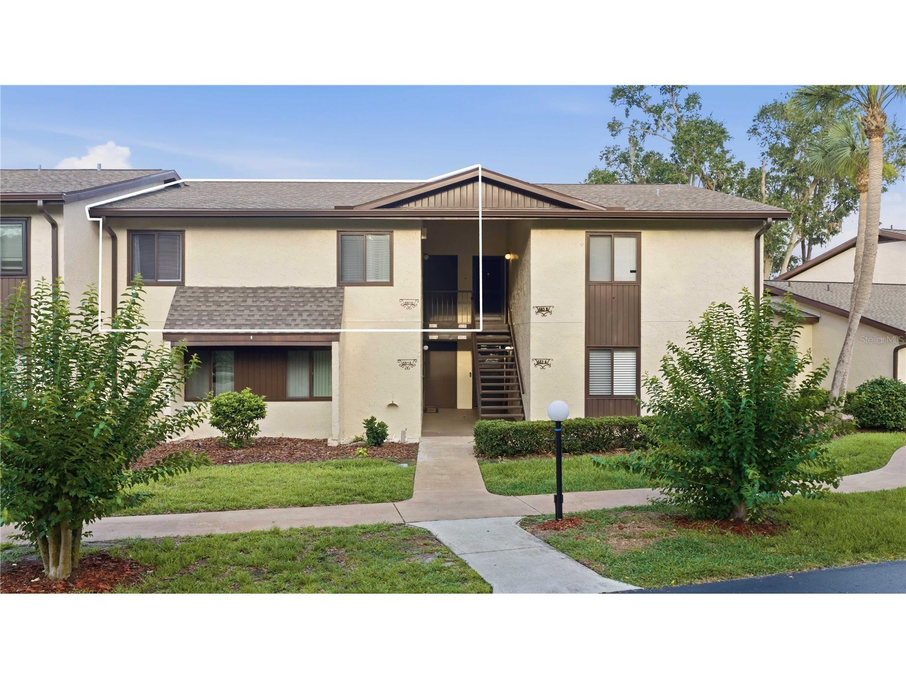 681 Midway Drive #B Ocala FL 34472 - LAKE SPARKLE OM725484 image1