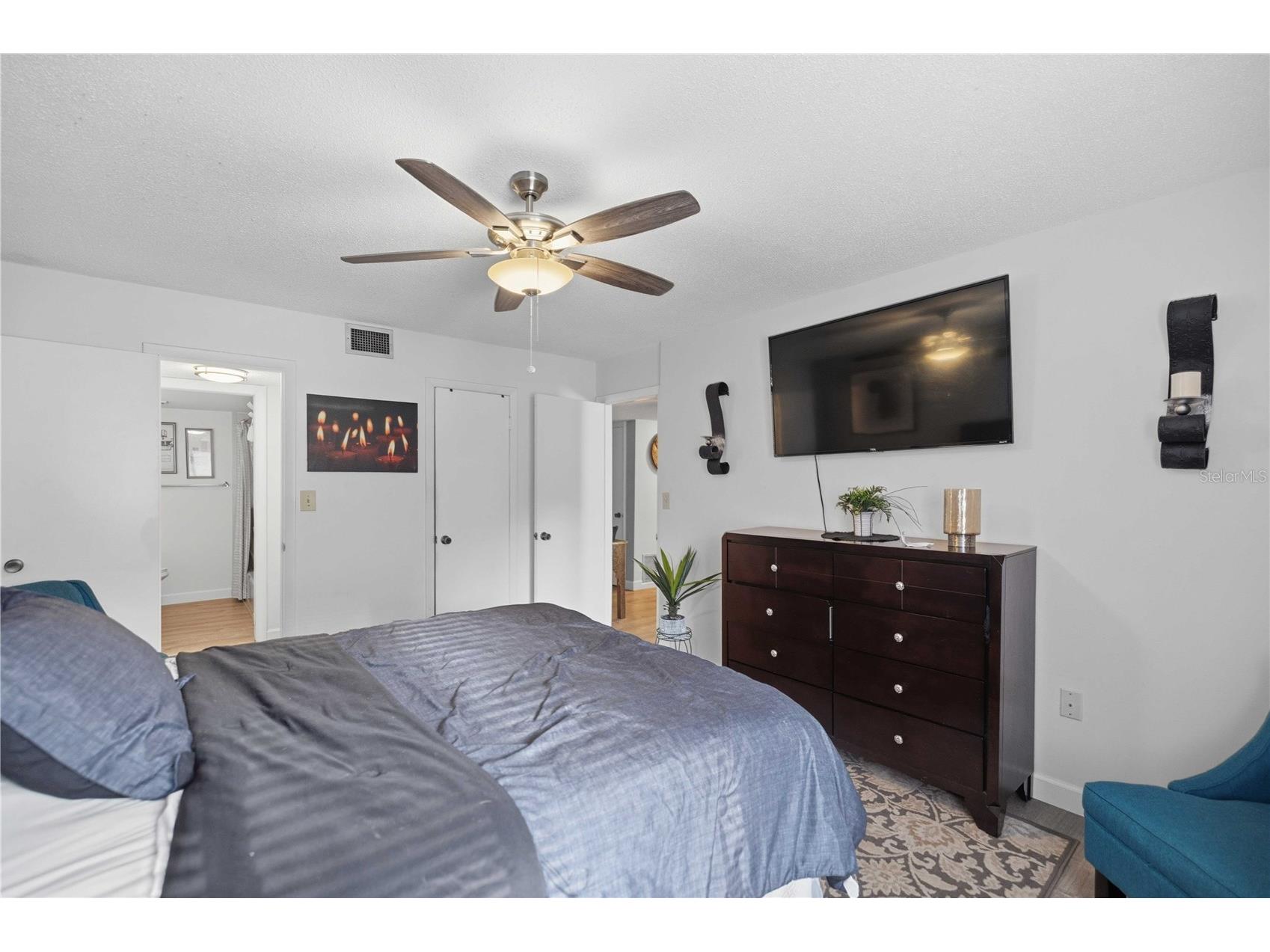 681 Midway Drive #B Ocala FL 34472 - LAKE SPARKLE OM725484 image24