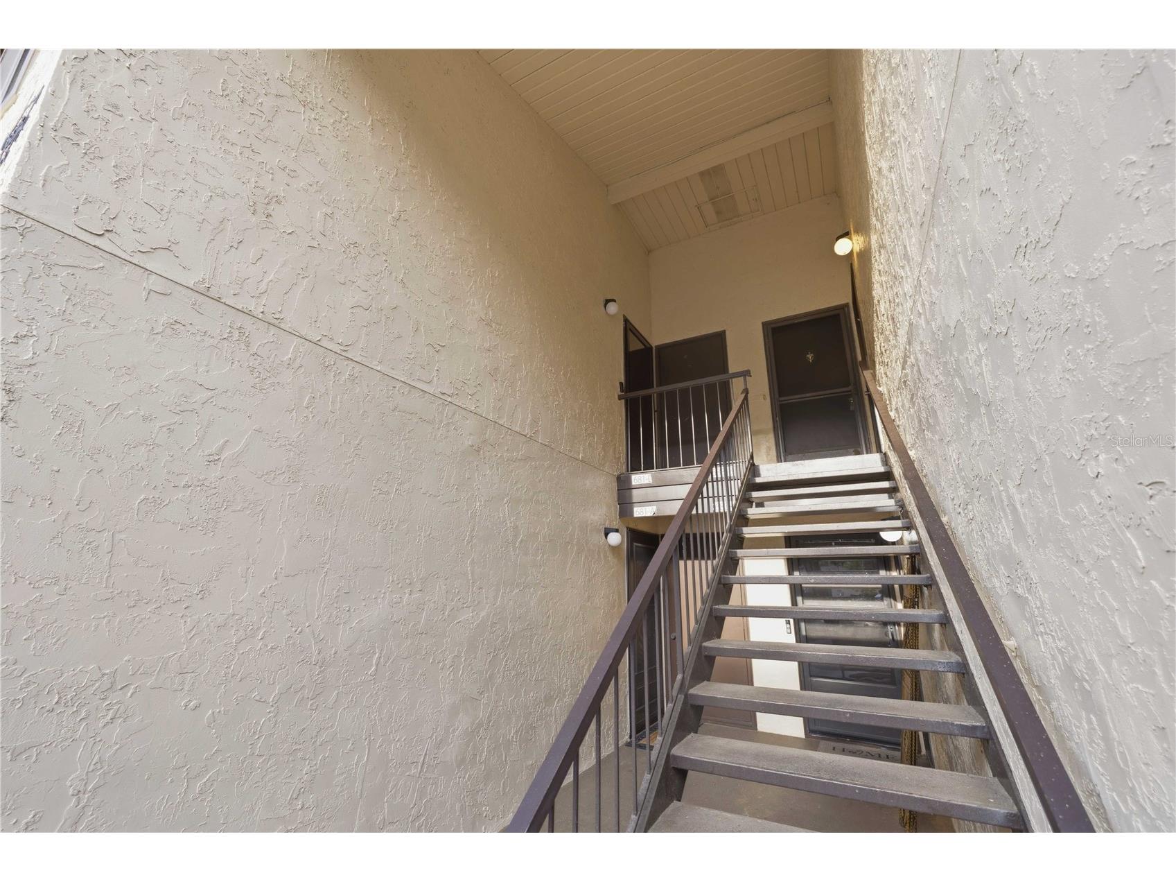 681 Midway Drive #B Ocala FL 34472 - LAKE SPARKLE OM725484 image3