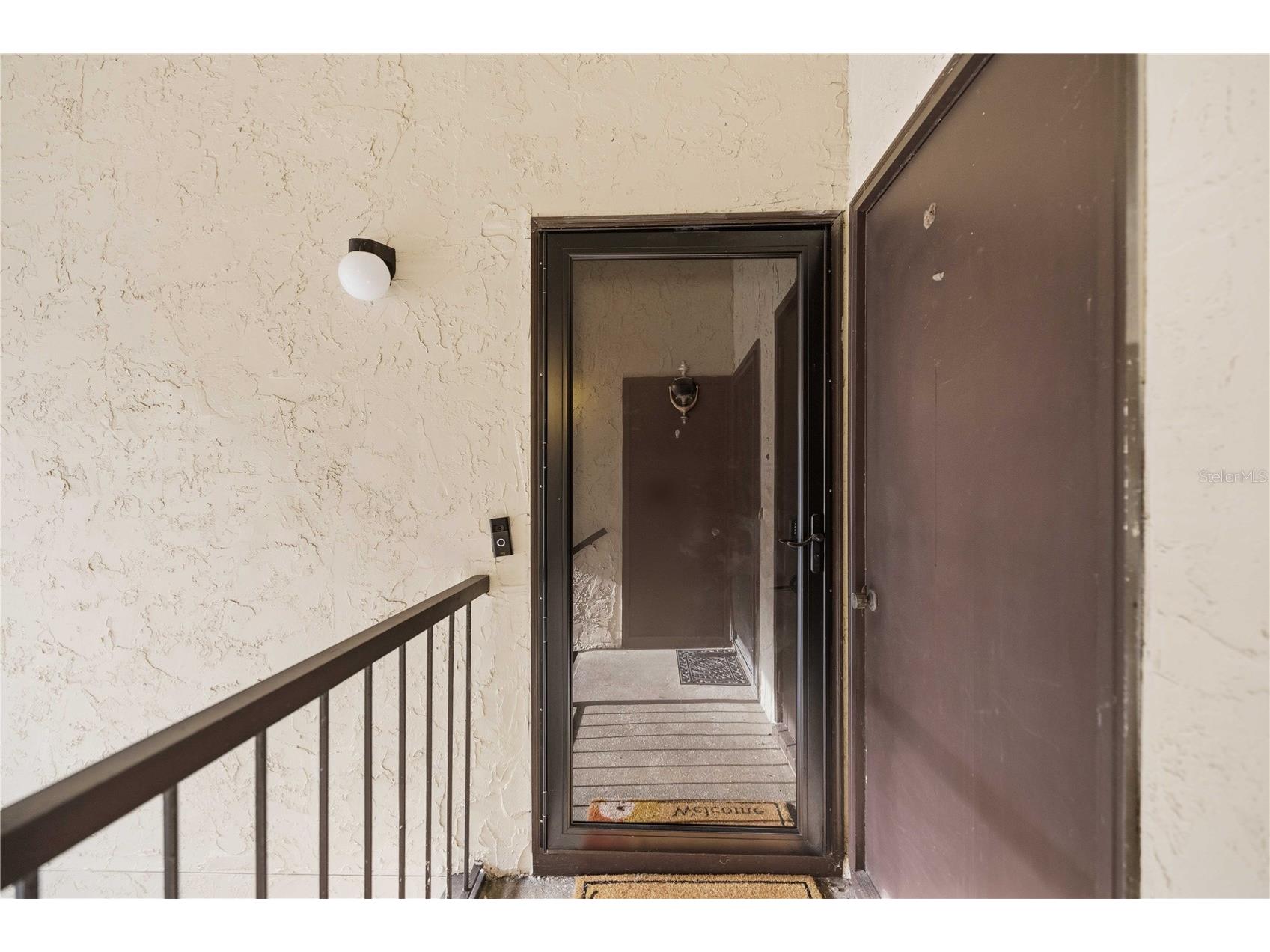 681 Midway Drive #B Ocala FL 34472 - LAKE SPARKLE OM725484 image4