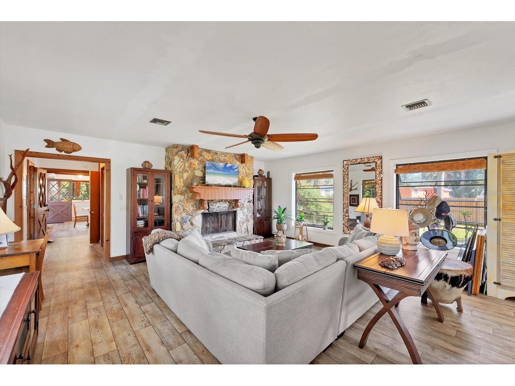 681 Olive Street Englewood FL 34223 D6145626 image5