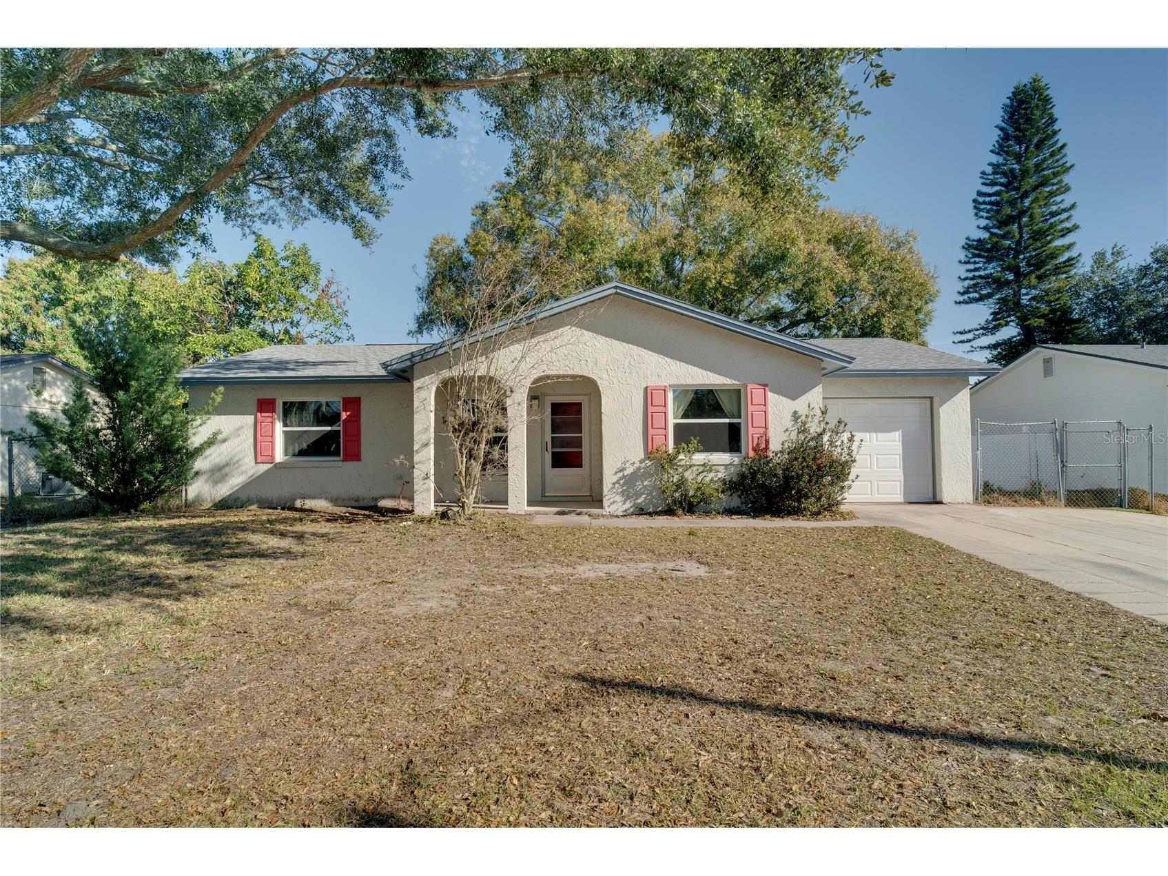 681 Royal Palm Drive Kissimmee FL 34743 O6378351 image1