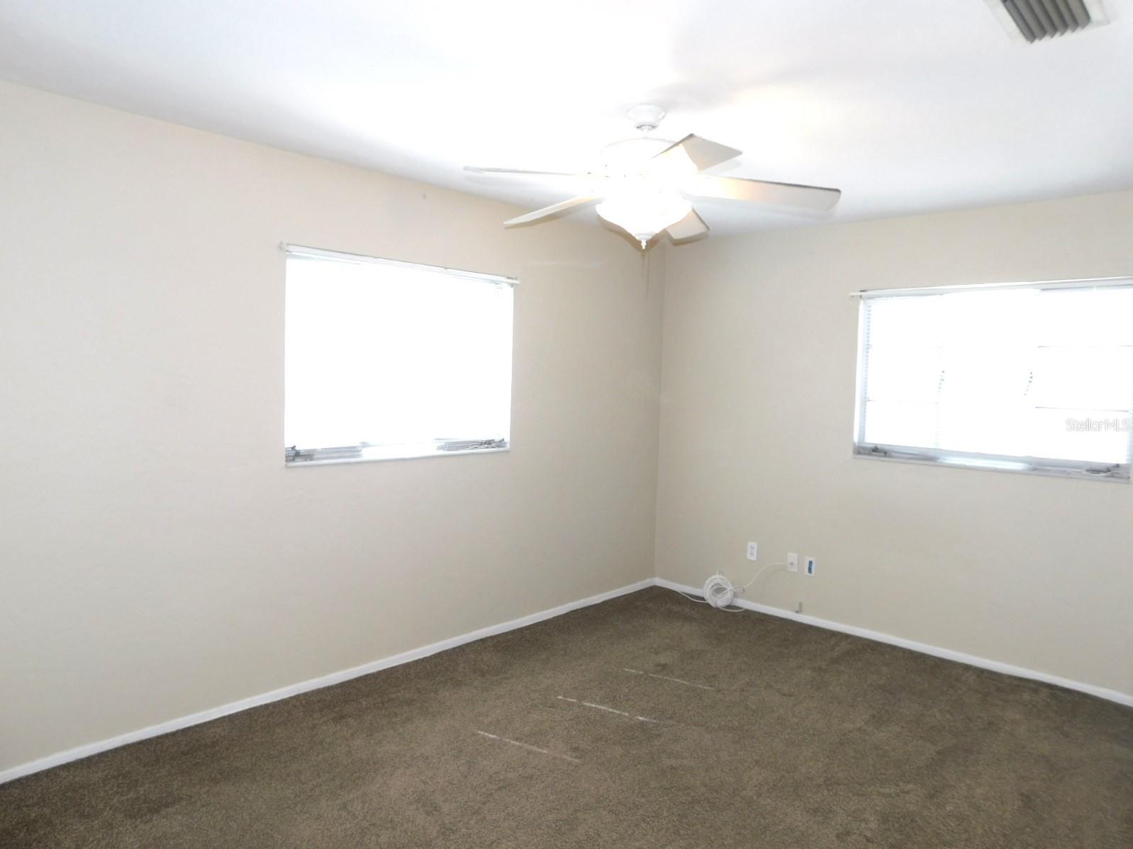 6810 13th Street N Saint Petersburg FL 33702 TB8493835 image10