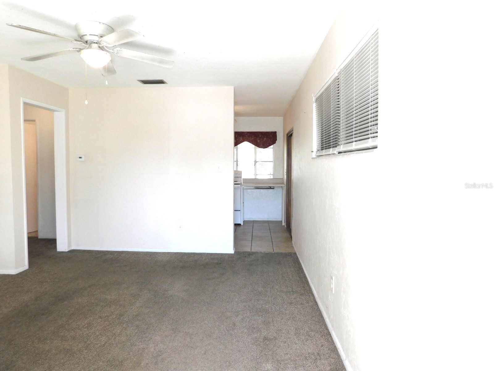 6810 13th Street N Saint Petersburg FL 33702 TB8493835 image4