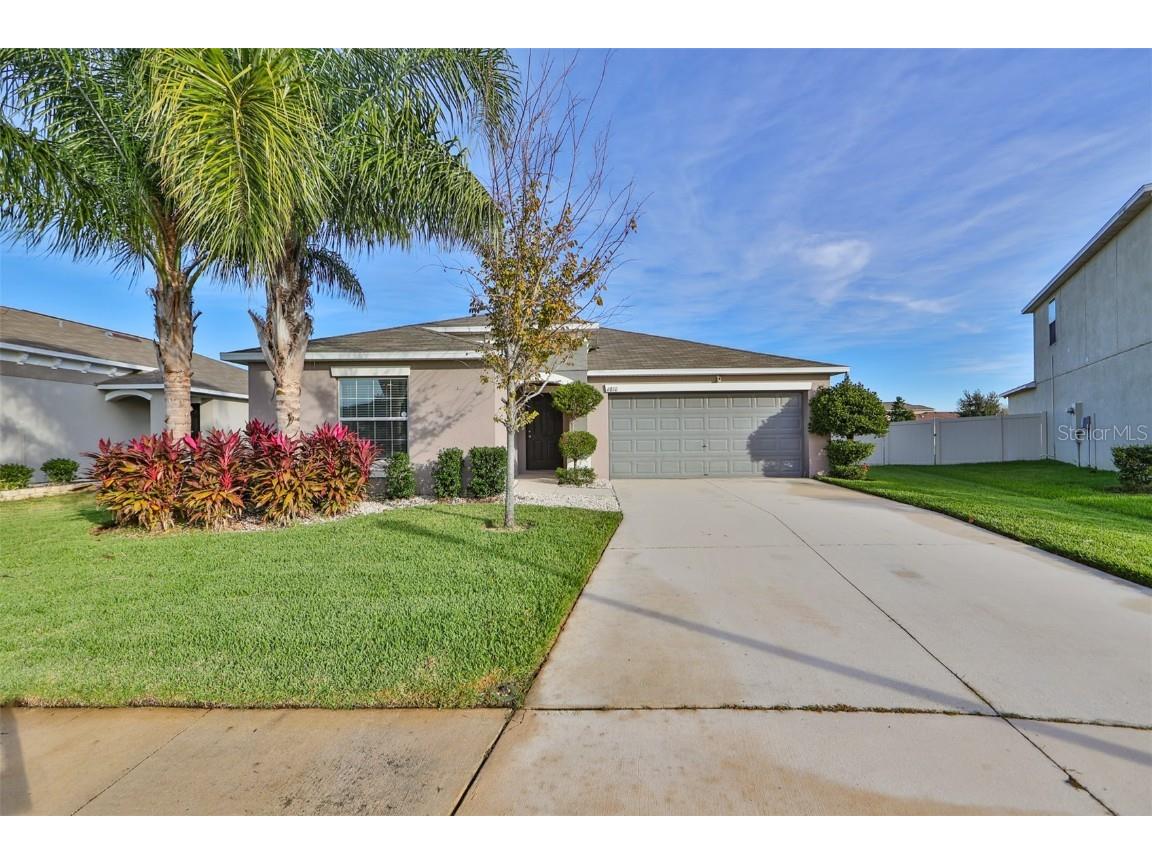 6810 Hazelnut Spice Drive Sun City Center FL 33573 T3491289 image1