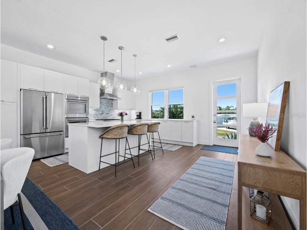 6810 Longboat Drive S Longboat Key FL 34228 - SARASOTA BAY GULF OF MEXICO A4669890 image10